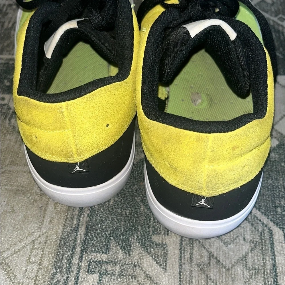 Jordan stylish sneakers